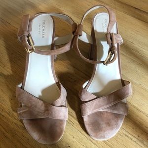 Cole Haan Kadi Nude Block Heel Sandal Suede 10.5
